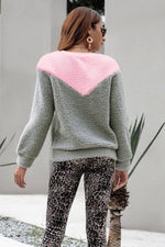 Load image into Gallery viewer, Color Block Round Neck Plush Sweatshirt
