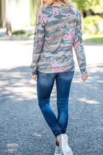 Load image into Gallery viewer, Floral Camouflage Cut Out Sweatshirt
