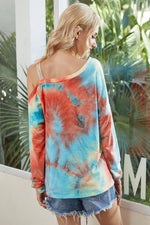 Load image into Gallery viewer, Long-Sleeved Strapless Tie-Dye Sweater
