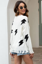 Load image into Gallery viewer, Flash Tassels Sweater - White

