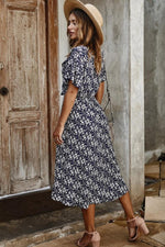 Load image into Gallery viewer, Chic Floral Short Sleeve Dress
