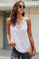 Load image into Gallery viewer, Lace Sleeveless Straight Top
