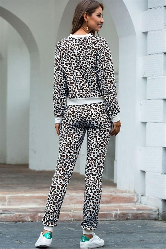 Crew Neck Leopard Print Casual Suit