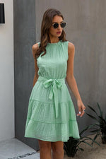 Load image into Gallery viewer, Pure Color Sleeveless Lace Dress
