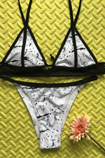 Load image into Gallery viewer, Black And White Splicing Mesh Bikini Set
