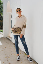 Load image into Gallery viewer, Leopard Front Pocket Fluffy Hoodie
