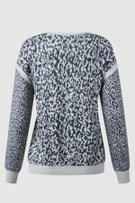 Load image into Gallery viewer, Leopard Round Neck Slim Sweatshirt
