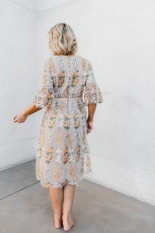 Embroidered Bloom Dress in Champagne – TheGlamourLady.com