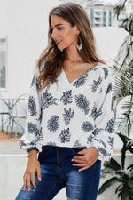 Load image into Gallery viewer, Three Quarter Length Sleeve Loose Blouse
