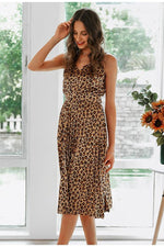 Load image into Gallery viewer, Elegant Leopard Spaghetti Strap Pleated Dress
