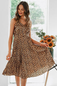 Elegant Leopard Spaghetti Strap Pleated Dress