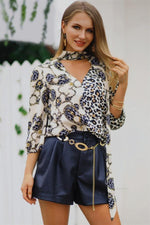 Load image into Gallery viewer, Leopard Three Quarter Length Sleeve Blouse
