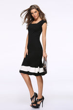 Load image into Gallery viewer, Black Square Neck Sleeveless Color-block Mermaid Dress
