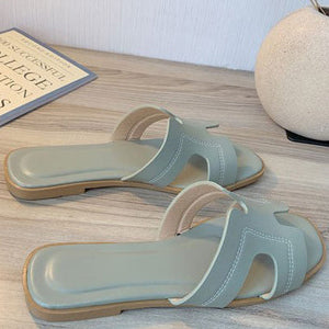 Square Head Open-toe Flat Sandal Slippers