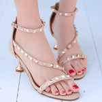 Load image into Gallery viewer, Open-toe Low Heels Sandals Shoes With Rivets
