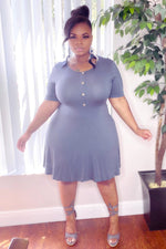 Load image into Gallery viewer, Simple Plus Size Short Sleeve A-Line Dress
