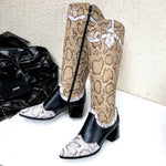 Load image into Gallery viewer, Snakeskin Print Pointed Toe Low Heels Boots
