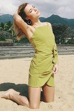 Load image into Gallery viewer, Yellow Bowknot Front Asymmetrical Hem Short Dress
